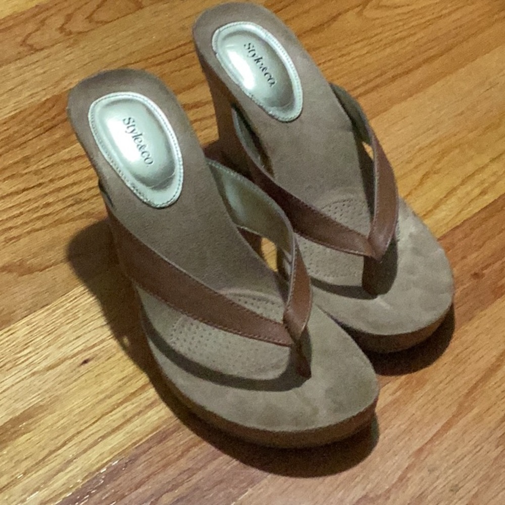 Style &Co classic sandal